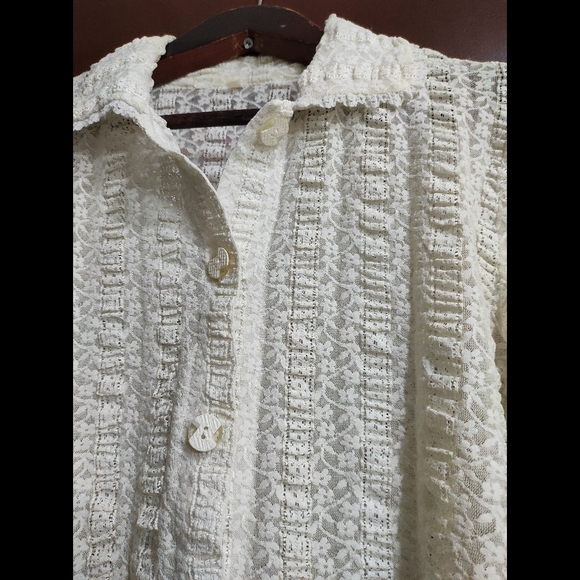 White Floral Mesh Shirt 🤍 - Picture 4 of 11